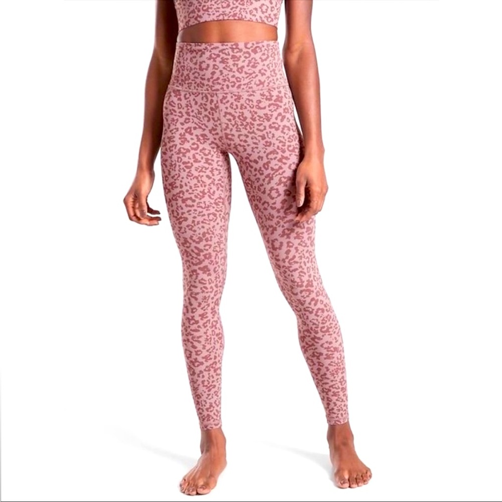 NWT: Athleta Cheetah Elation Ultra High-Rise Tight